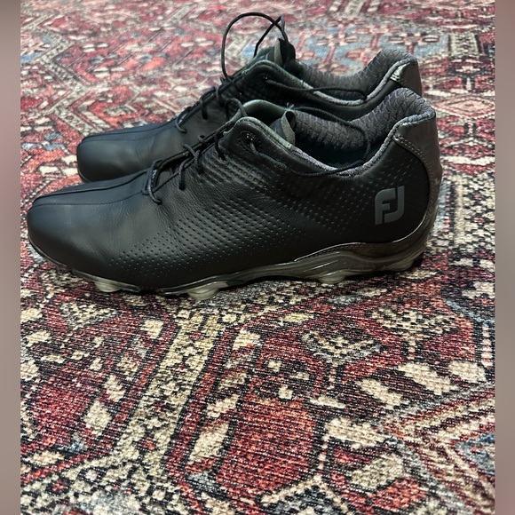 Men’s Black Leather FootJoy DryJoy DNA Golf shoes, size 11.5M - Picture 4 of 8